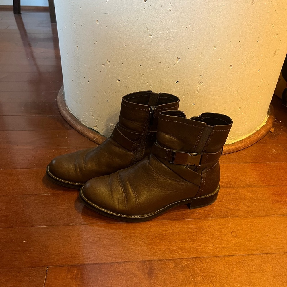 Ecco boots